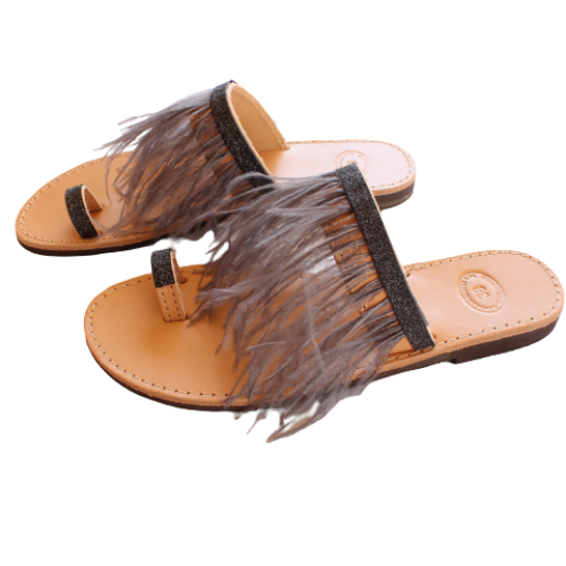 Picture of Handmade woman leather sandals with gray feathers