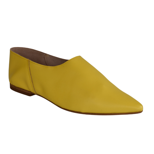 Picture of Yellow moccassins leather