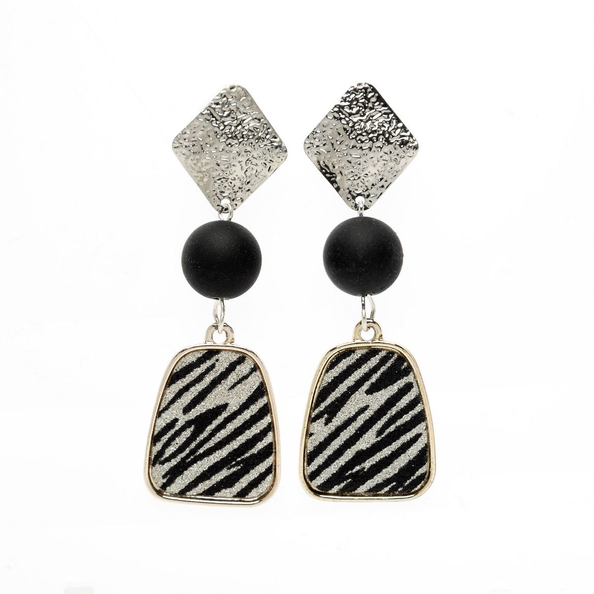 Picture of Stud earrings animal print silver