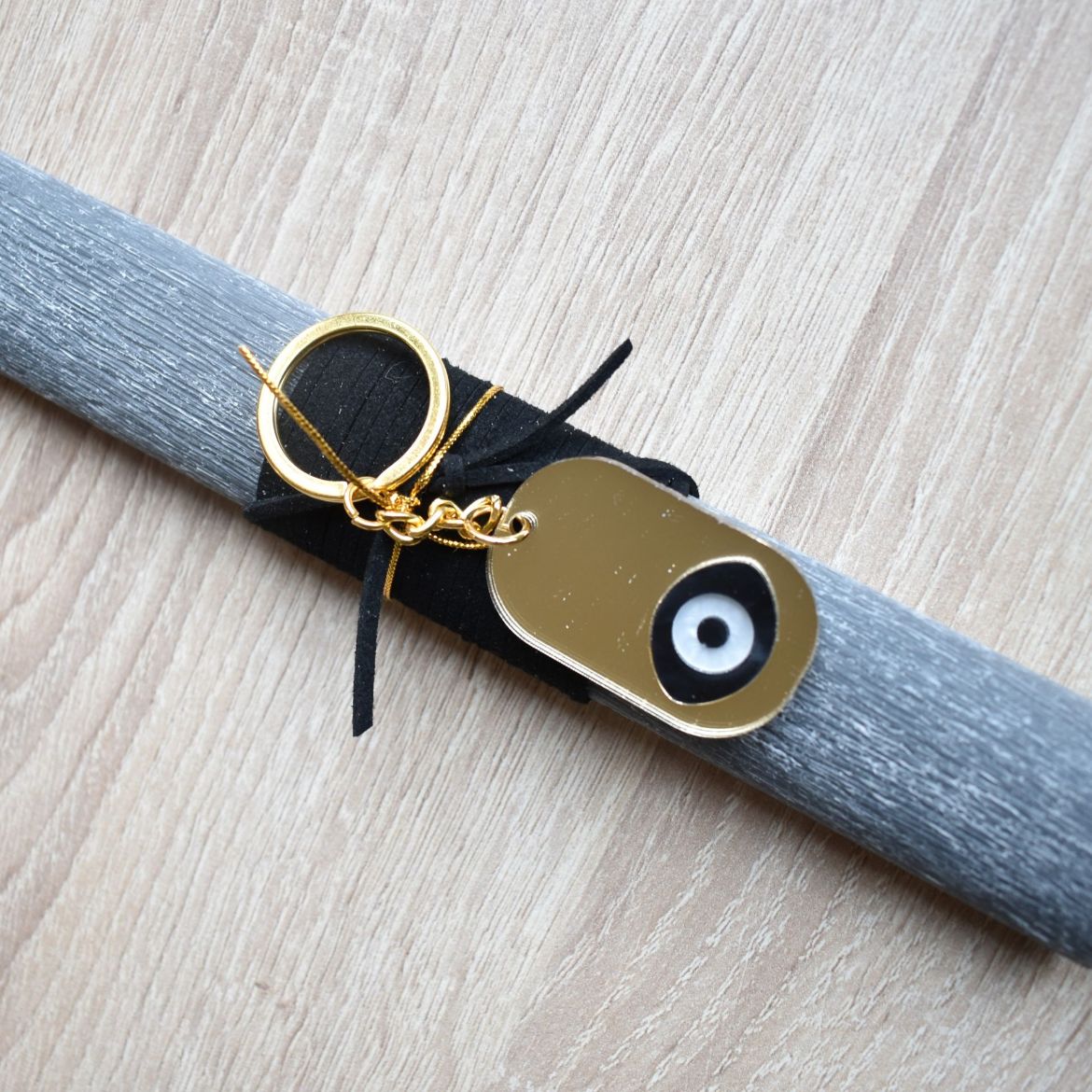 λαμπάδες γυναικείες με μπρελόκ μάτι