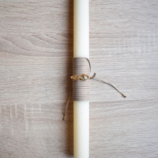 γυναικείες πασχαλινές λαμπάδες με διακοσμητικό ιππόκαμπο