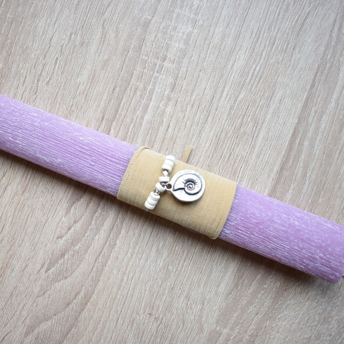 γυναικείες λαμπάδες με κολιέ κοχύλι