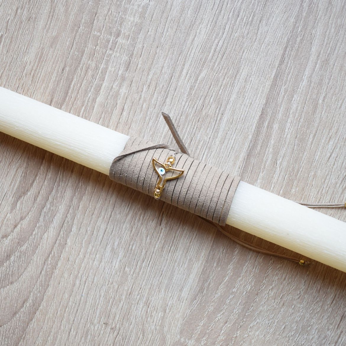 γυναικείες πασχαλινές λαμπάδες με βραχιόλι ουρά γοργόνας