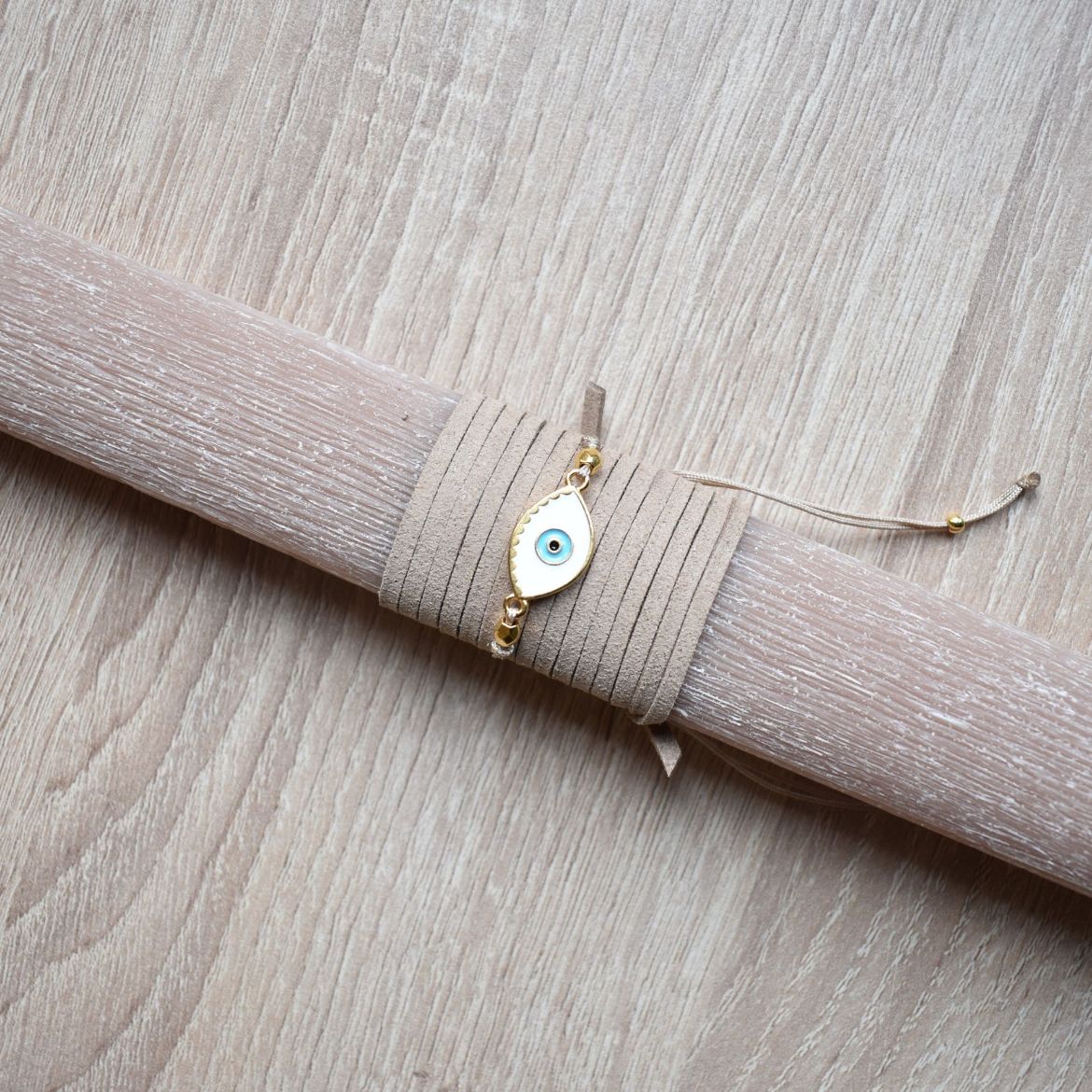 Picture of Easter candle bracelet evil eye white