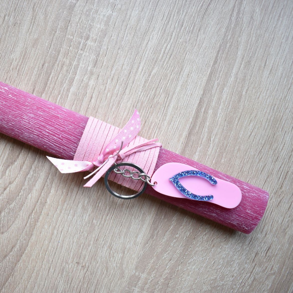 λαμπάδες για γυναίκες με μπρελόκ παντόφλα