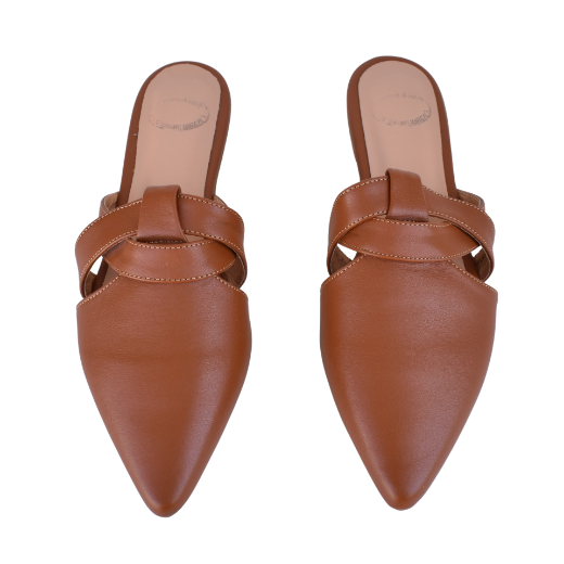 Picture of Woman mules tobacco