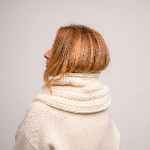 Picture of Handmade chunky crochet infinity scarf in ivory