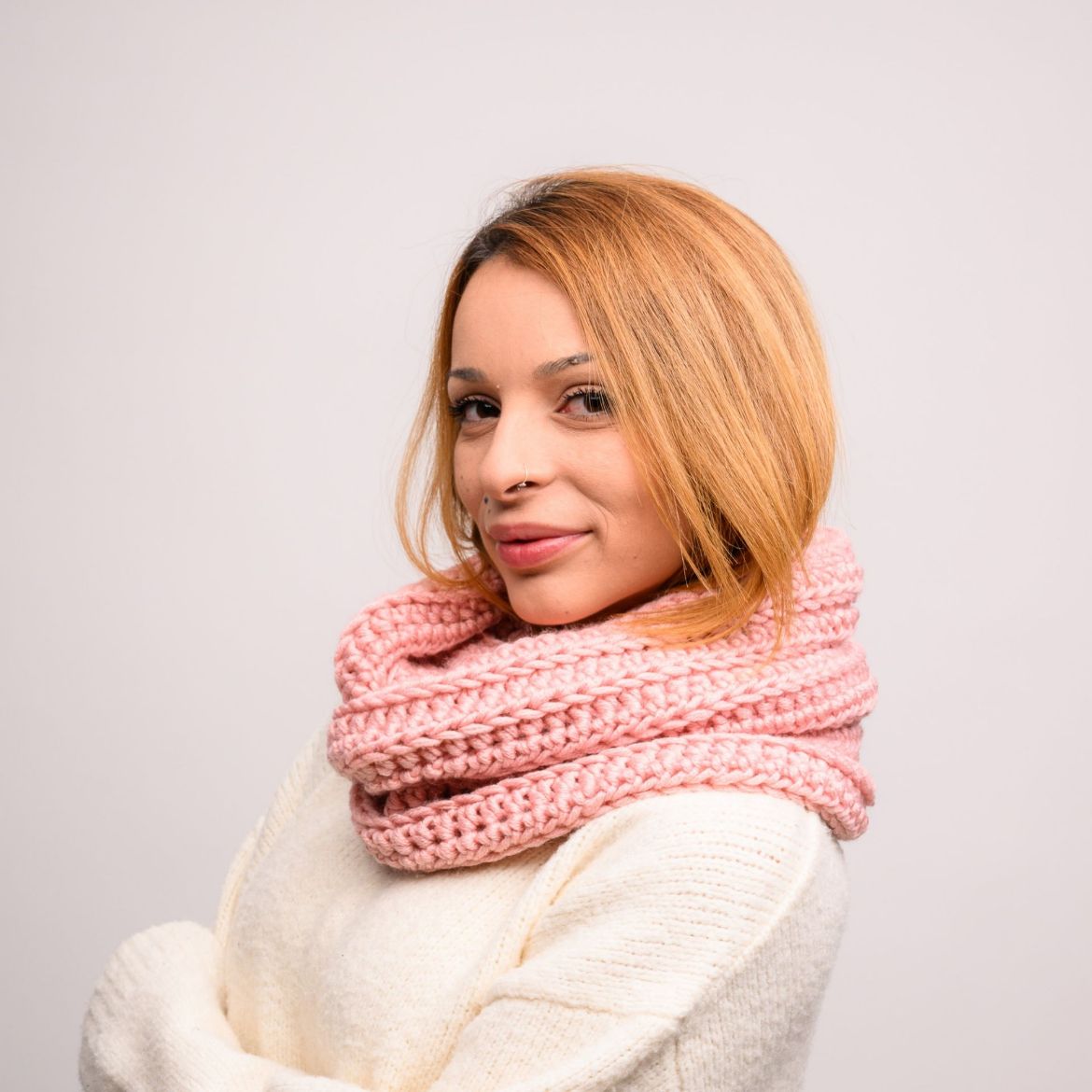 Picture of Chunky infinity scarf pink pale