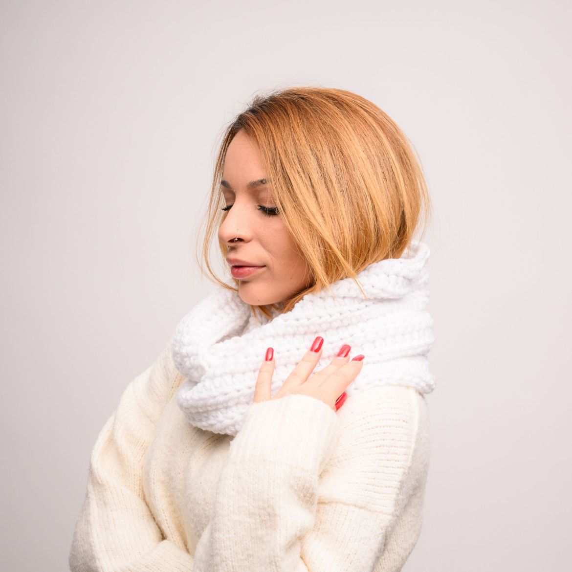Picture of Chunky infinity scarf white