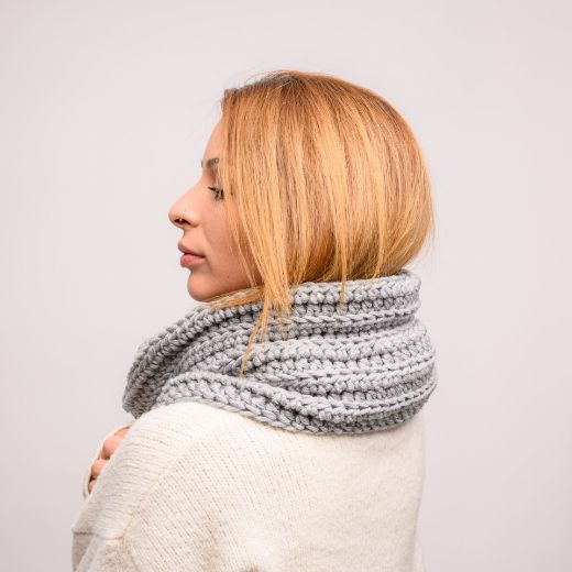Picture of Handmade chunky crochet infinity scarf in light gray
