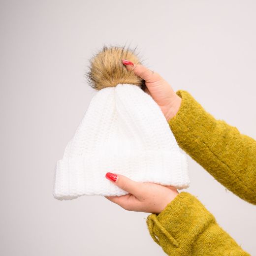 Εικόνα της Πλεκτός σκούφος άσπρος