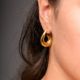 Εικόνα της Γυναικεία σκουλαρίκια γάντζος bold χρυσός