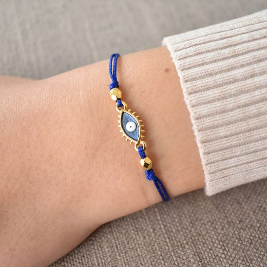 Picture of 24k gold plated evil eye bracelet with lashes