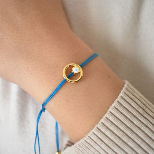 Picture of Gold evil eye bracelet