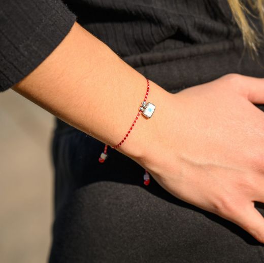Picture of Red string bracelet evil eye