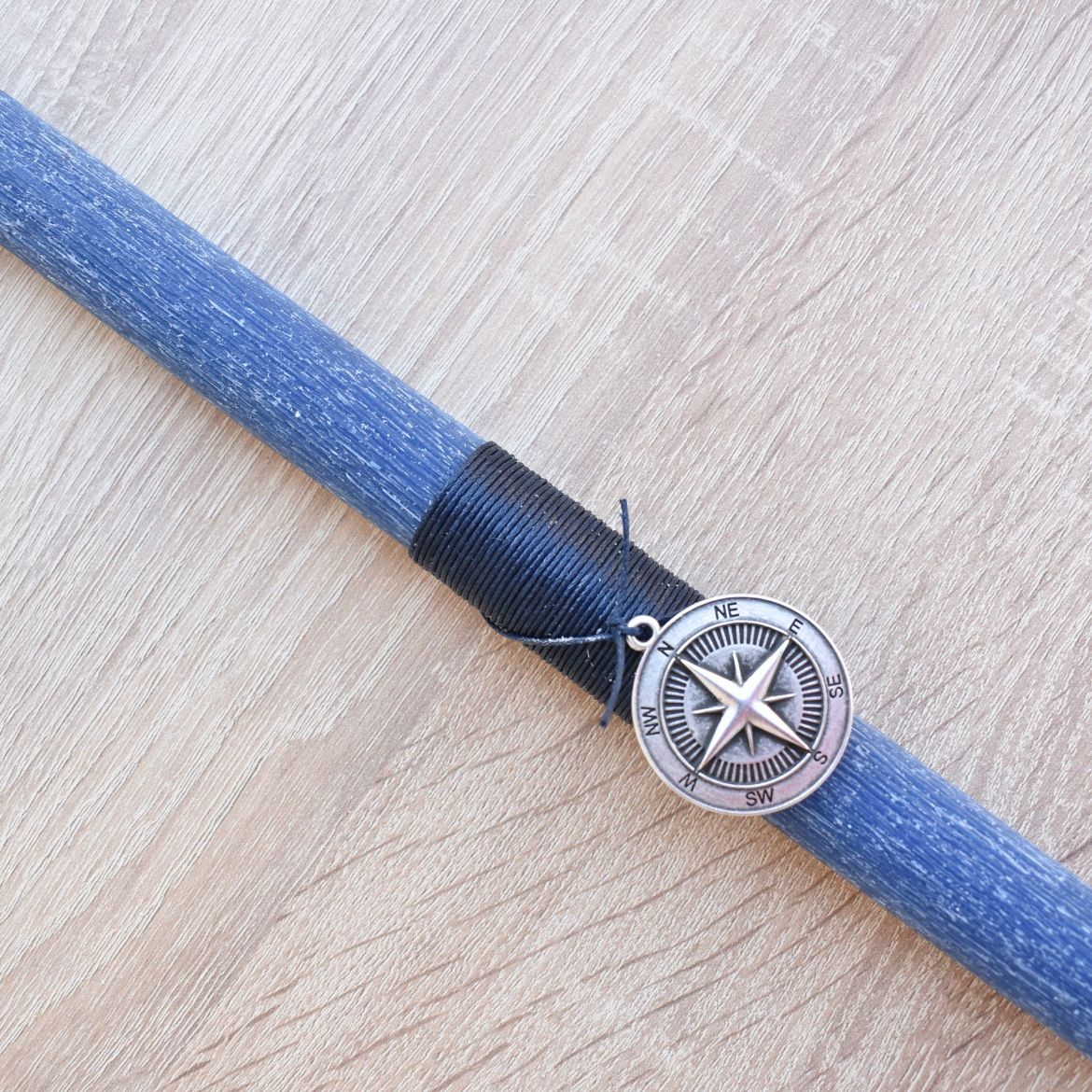 λαμπάδα ανδρική με μεταλλική πυξίδα