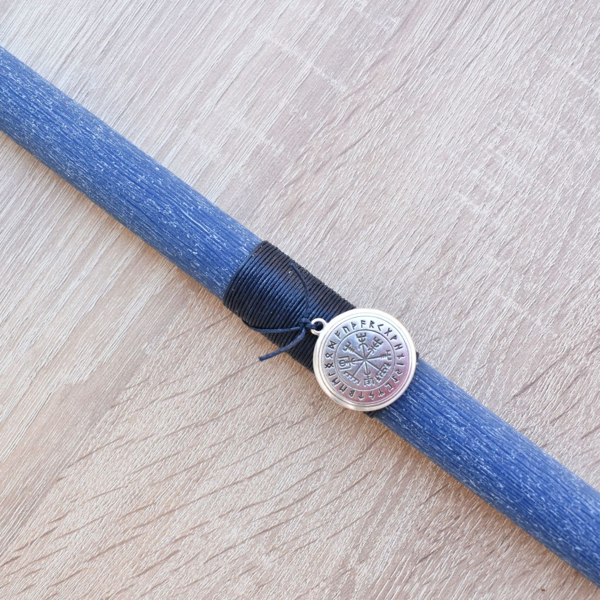 αντρική πασχαλινή λαμπάδα με πυξίδα Βίκινγκ