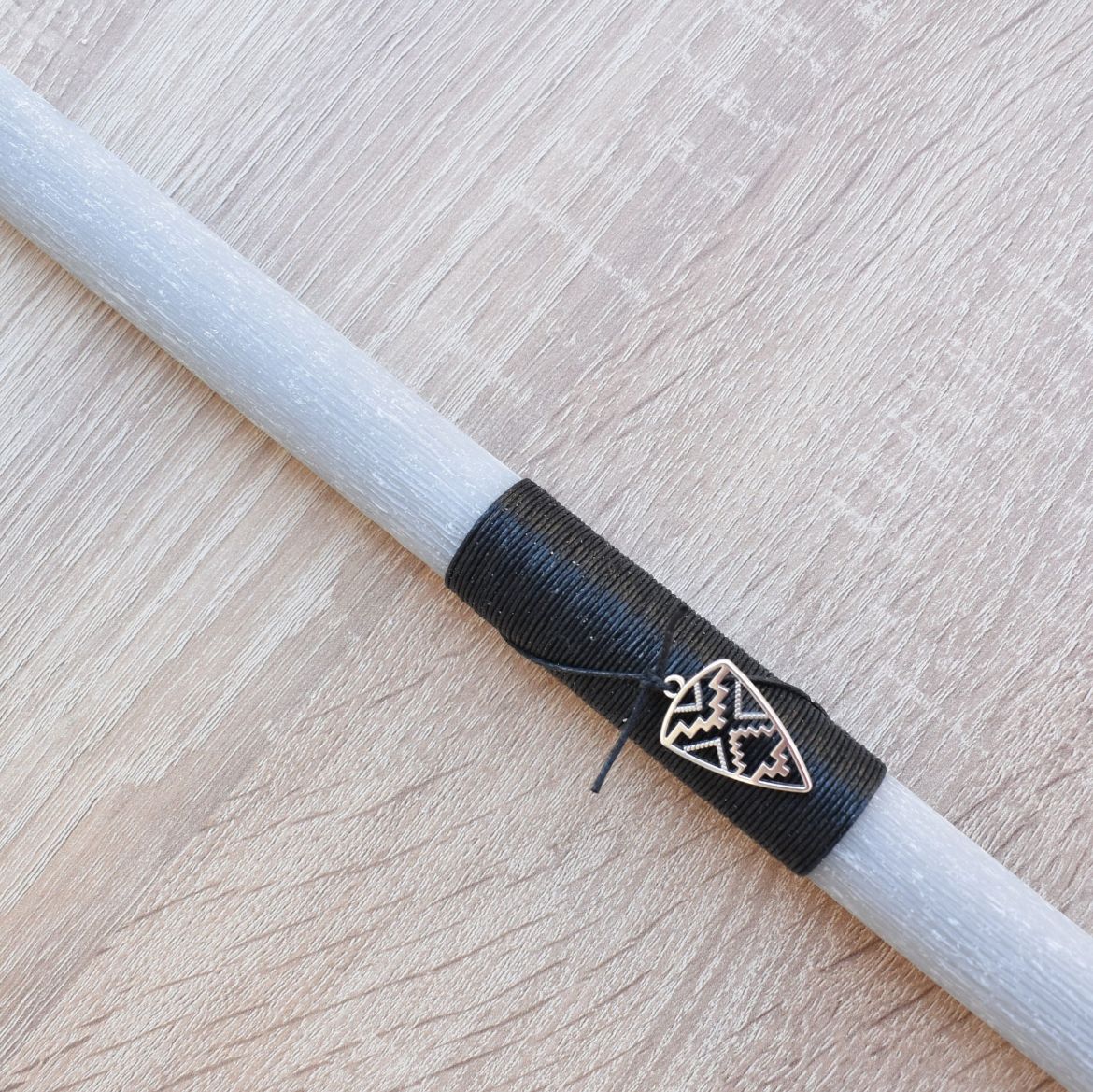 Picture of Easter candle shield