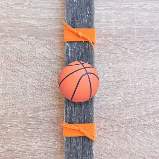 Picture of Easter candle Basketball