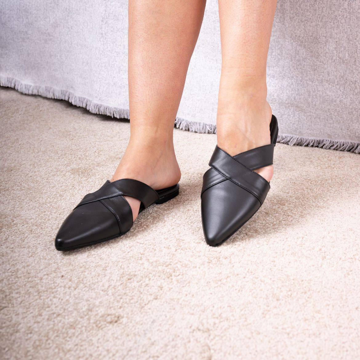 black leather mules women flat