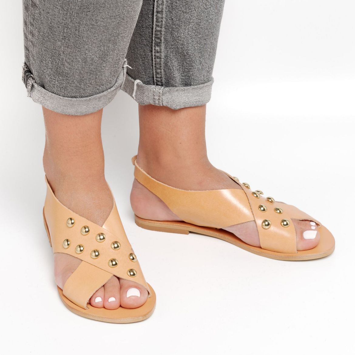 Picture of Handmade crossover beige woman leather sandals with studs