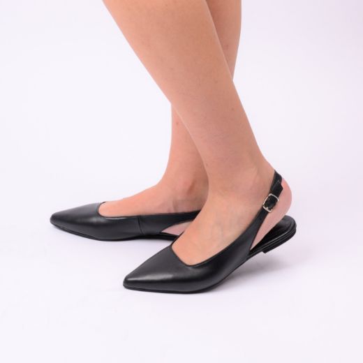 Picture of Black ballerina shoes