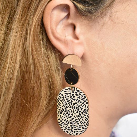 Picture of Stud earrings long animal print