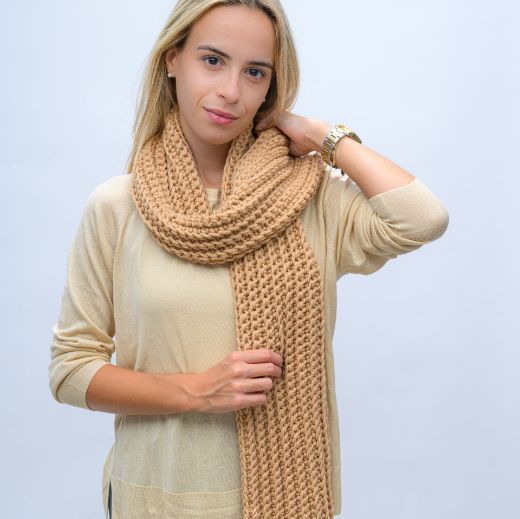 Picture of Handmade long beige crochet scarf