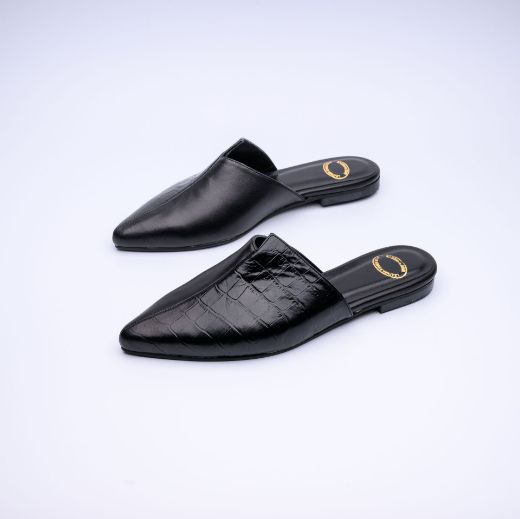 Picture of Black mules leather flat