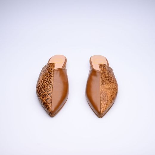 Picture of Mules tobacco leather flat