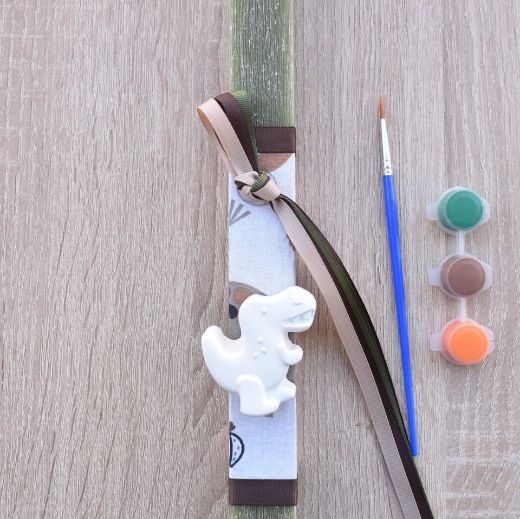 λαμπάδες αγορίστικες σε πράσινο χρώμα με θέμα δεινόσαυρος, πασχαλινές λαμπάδες για αγόρια