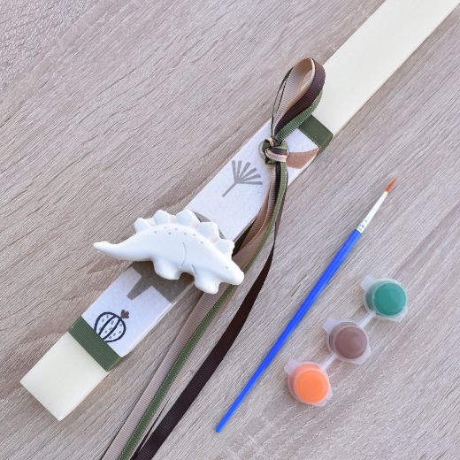 λαμπάδες αγορίστικες σε μπεζ χρώμα με θέμα δεινόσαυρος, πασχαλινές λαμπάδες για αγόρια