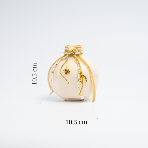 Picture of Off-white ceramic pomegranate gouri 2027